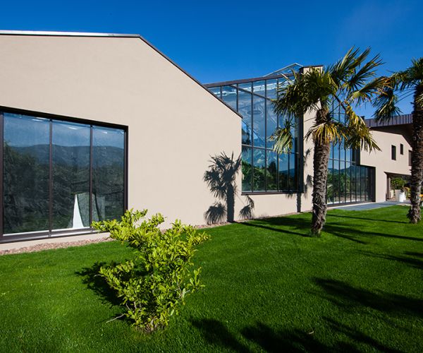 Showgärtnerei mit Dienstwohnung