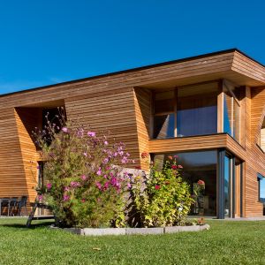 Betriebsgebäude mit Dienstwohnung in Jenesien